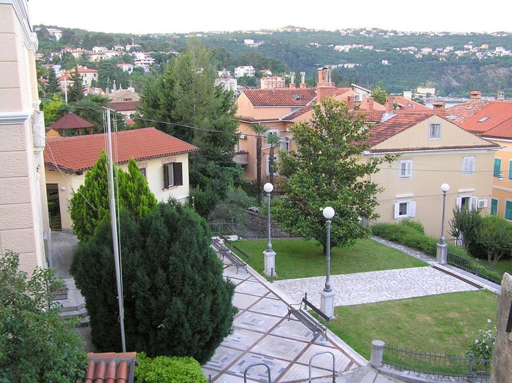 Apartments Camellia & Magnolia Волоско Экстерьер фото